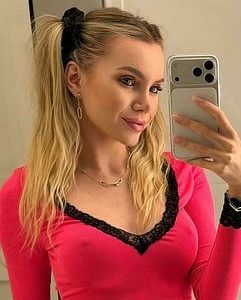 YvonnaOne, Age 29